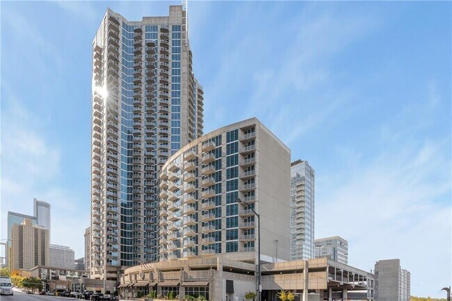 Foto del edificio - 400 W Peachtree St NW