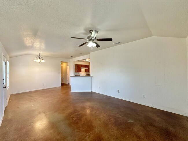 Foto del edificio - 3600 John Chisholm Loop