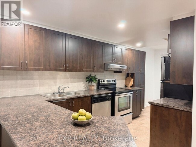Building Photo - 564 Chapman Mills Dr