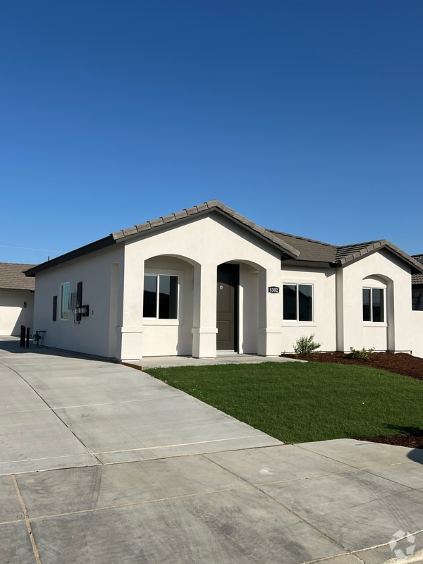 Building Photo - 5306 Hawkwatch Ln