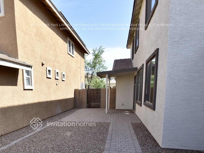 Building Photo - 3630 E Hyatt Ln