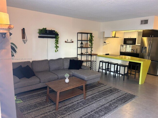 Foto del edificio - 1790 79th Street Causeway