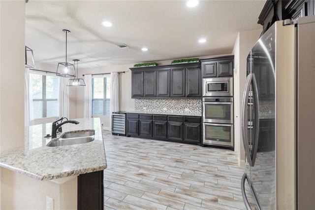 Foto del edificio - 4217 Rustic Timbers Dr