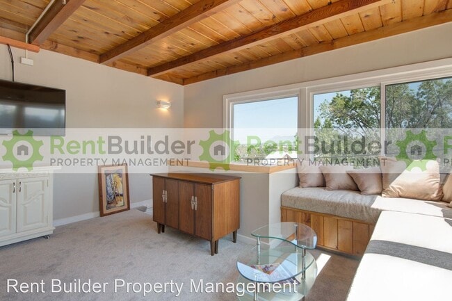Building Photo - 1 br, 1 bath House - 1308 Ridgecrest Dr. S...