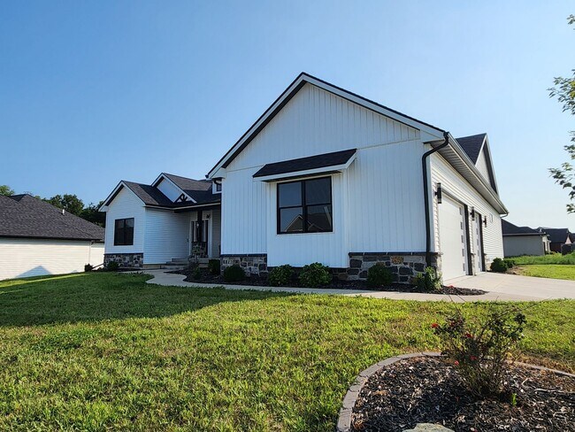 Foto del edificio - 6817 Timber Ct