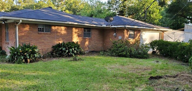 Foto del edificio - 17503 Wild Oak Dr