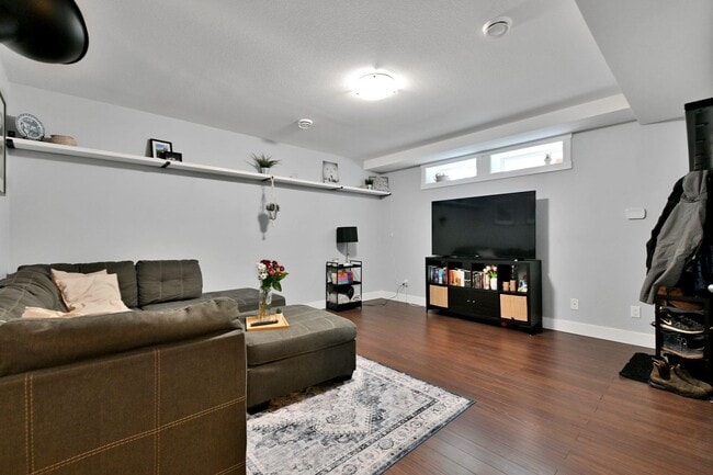 Building Photo - 27858 Maclure Rd