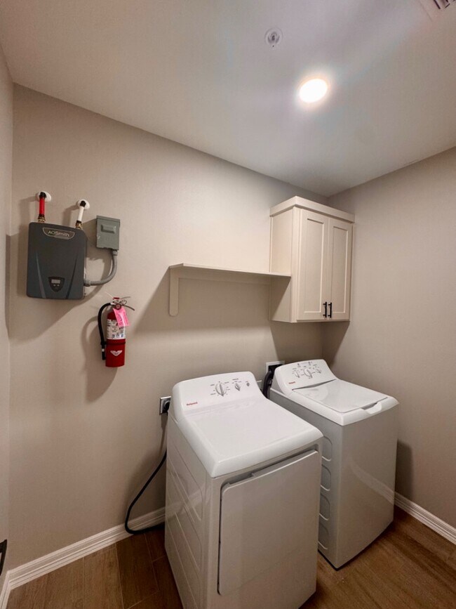 Foto del edificio - 800 Ragland Street