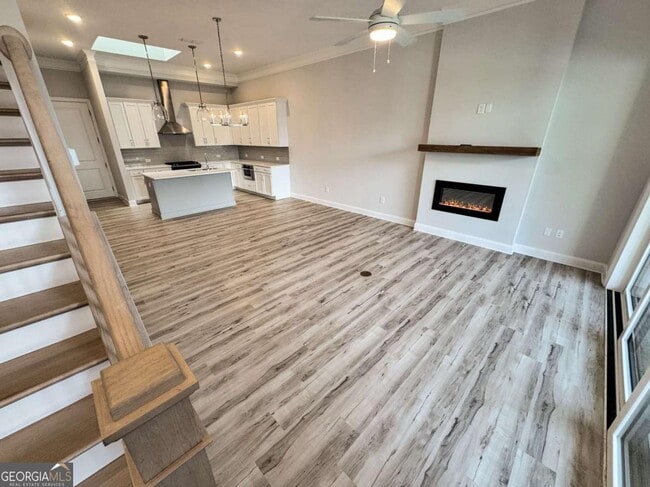 Building Photo - 677 Stickley Oak Way