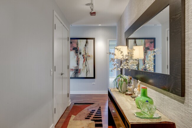 Foto del edificio - 505 N McClurg Ct