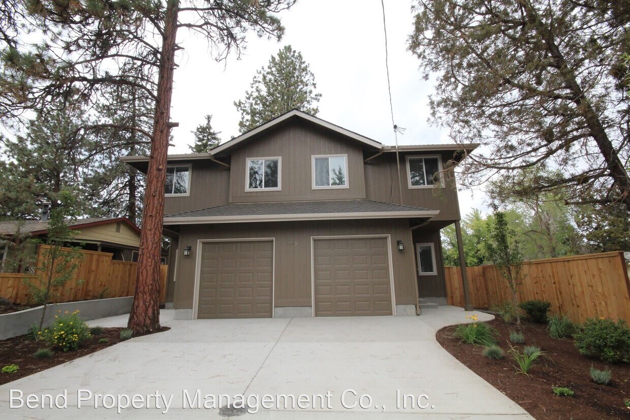 505 SE Douglas St, Bend, OR 97702 Apartment for Rent in Bend, OR