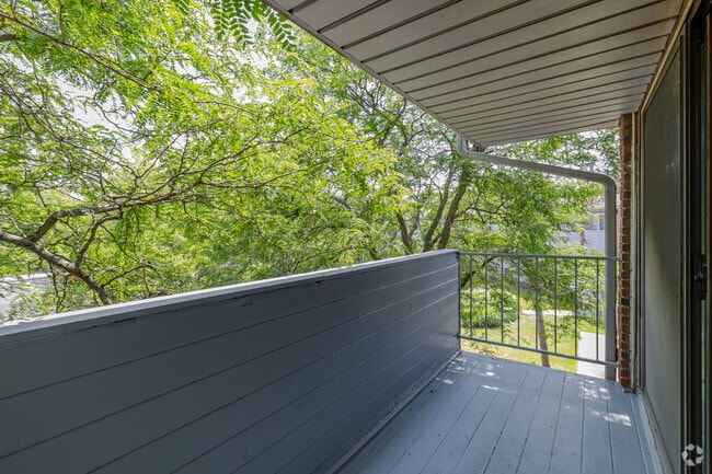 Private Balcony - The Parks of Belleville