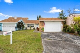 Building Photo - 1366 Osprey Ct