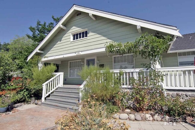 Building Photo - 609 Imperial Blvd