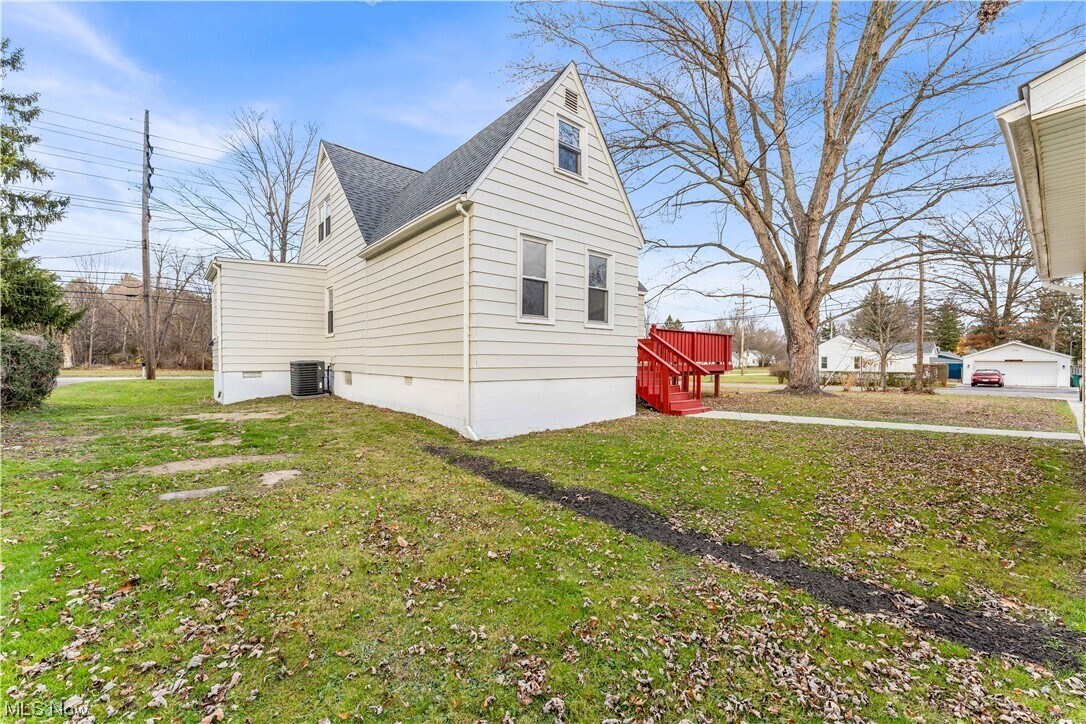 24797 Alexander Rd, Oakwood Village, OH 44146 House Rental in Oakwood