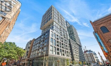 Building Photo - 18 Front St E