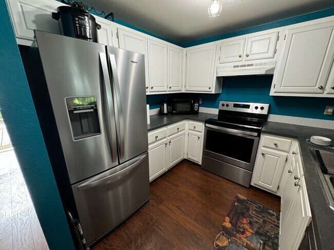 Foto del edificio - 17602 NW Springville Rd