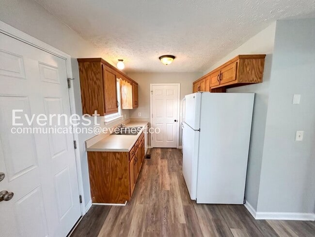 Building Photo - 209 Loch Lomand Dr