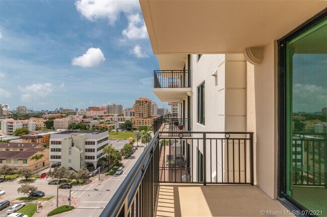 Building Photo - 1300 Ponce de Leon Blvd