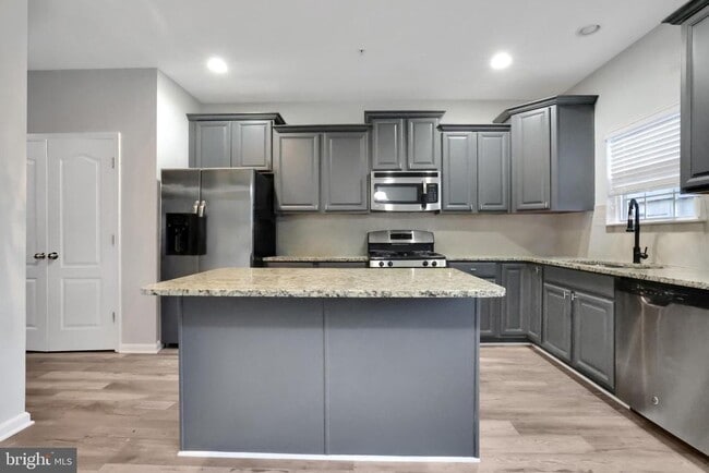 Foto del edificio - 7524 Briargrove Lane