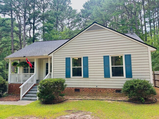 Foto del edificio - Beautiful 3 Bed, 2 Bath Home by Nature Preserve