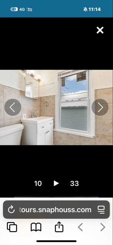 Foto del edificio - 1908 Powell Ave