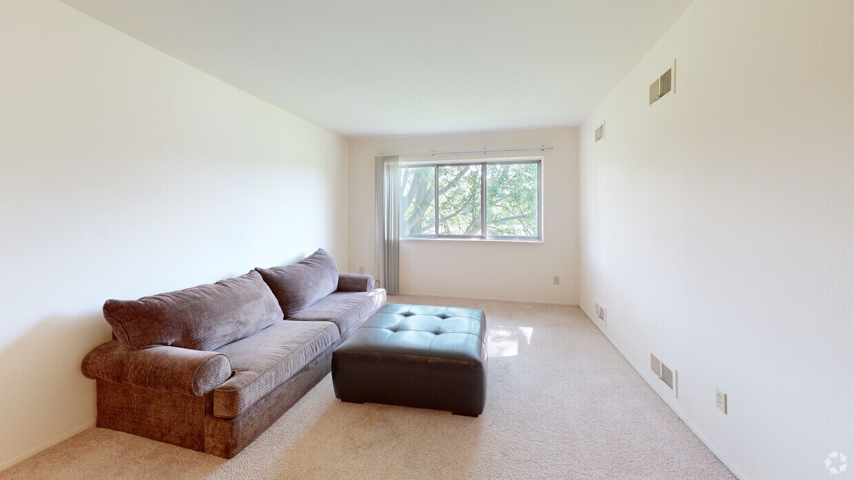 Photo - Lakeview Apartments