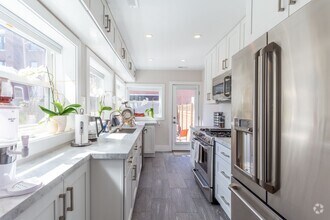 Building Photo - 2214 Flagler Pl NW