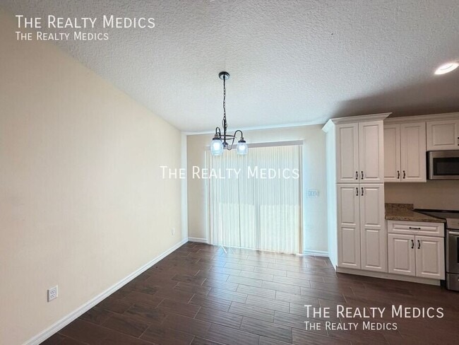 Foto del edificio - 2574 SW 164th Street Rd