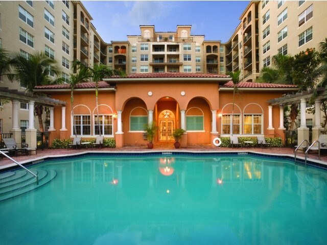 Foto del edificio - 5035 Wiles Rd