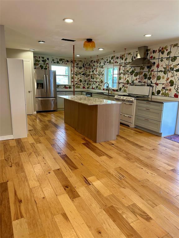 Foto del edificio - 2507 East Side Dr