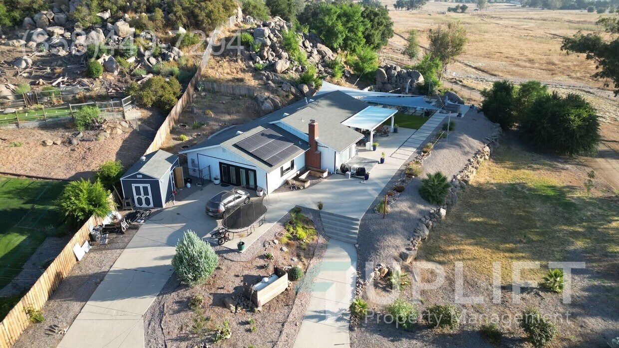 2360 Amber Lynn Ln, Ramona, CA 92065 House Rental in Ramona, CA