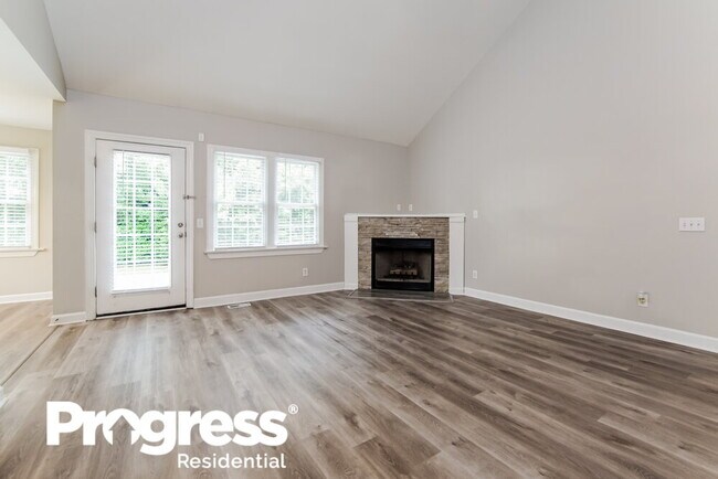 Building Photo - 1005 Bren Village Ct