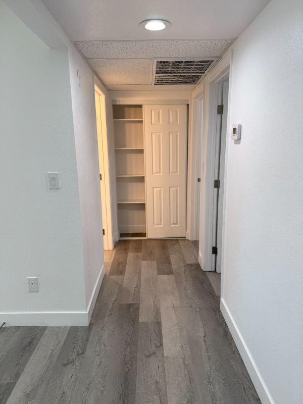 Foto del edificio - 1750 Karen Ave