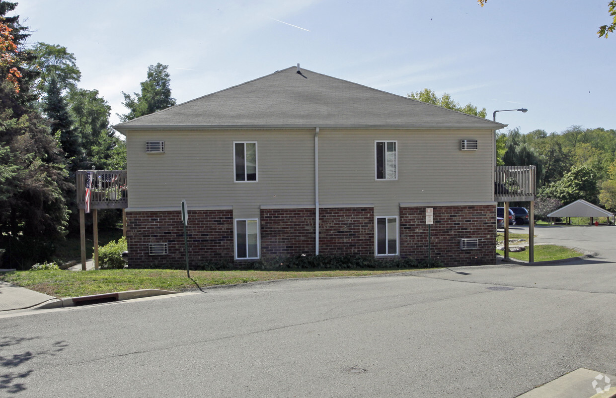 Building Photo - Pebblebrook Apartments