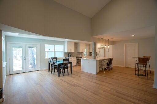Building Photo - 2103 Chaparral Park Rd