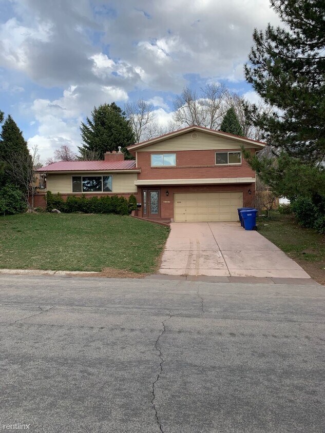 Foto principal - 4 br, 2.5 bath House - 4367 S 2900 E