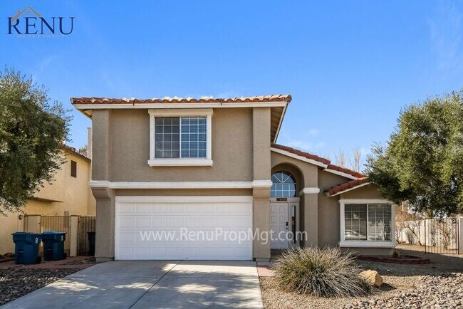 Foto del edificio - AVAILABLE NOW!!