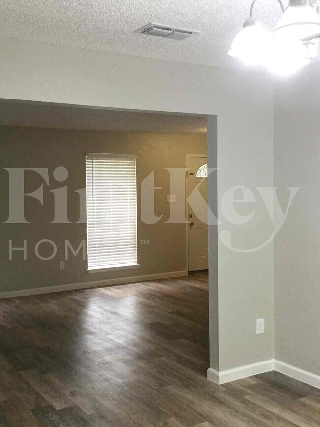 Foto del edificio - 3900 Brookgate Ct