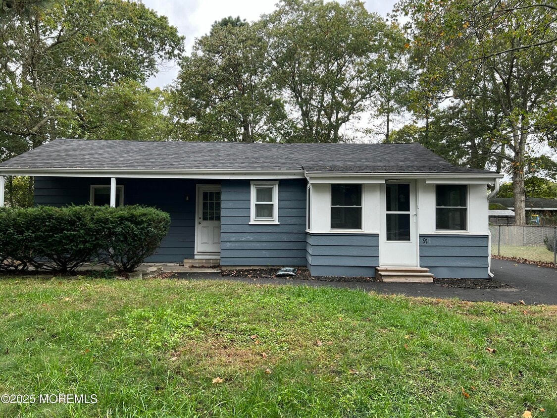 Primary Photo - 91 Dock Rd
