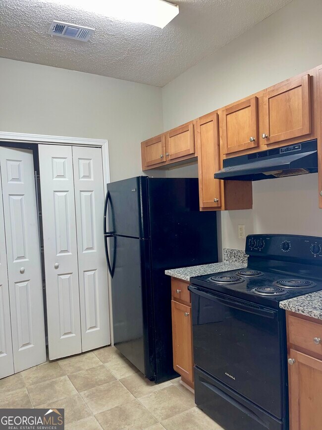 Foto del edificio - 3609 Ginnis Rd