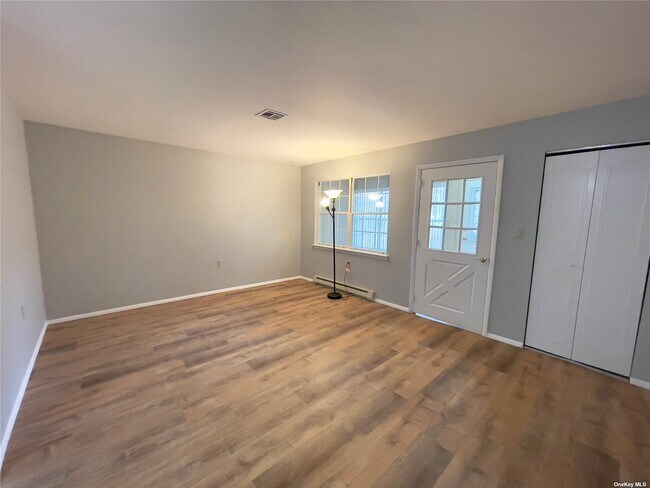 Foto del edificio - 306 Torquay Ct