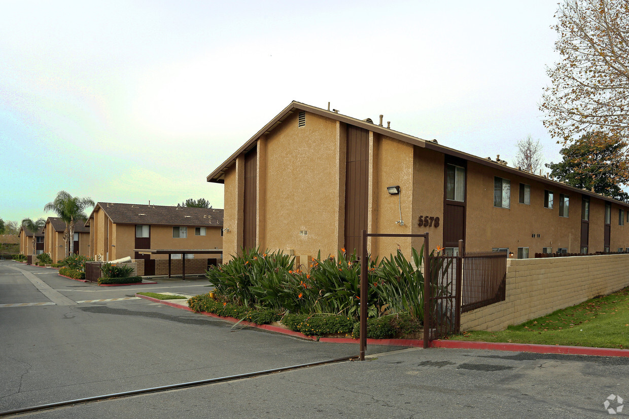 Primary Photo - Pacific Winds Apartments