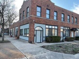 Building Photo - 1004 Bates St