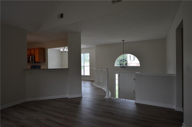 Building Photo - 4131 Sweetsprings Terrace SW