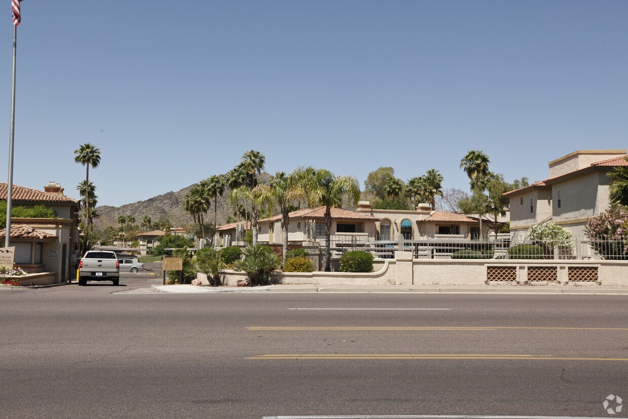 10410 N Cave Creek Rd, Phoenix, AZ 85020 Apartments in Phoenix, AZ