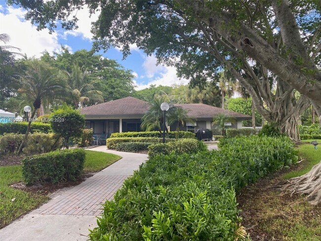 Foto del edificio - 4091 Cypress Reach Ct