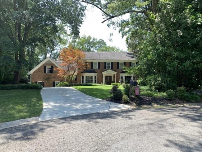 Building Photo - 5 bedroom in Marietta GA 30068