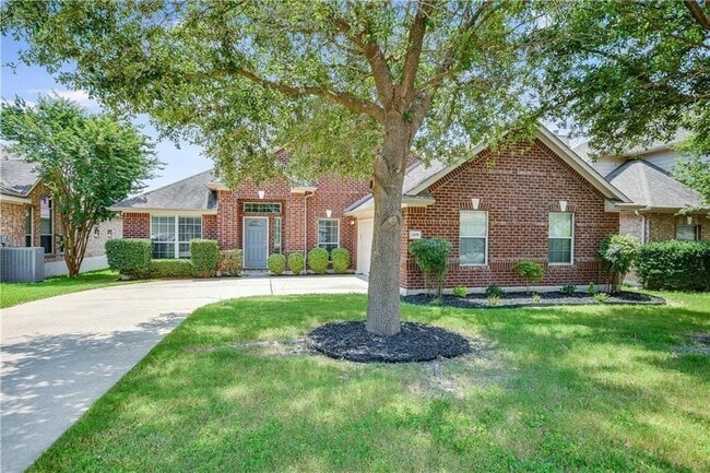 Building Photo - 1309 Bull Horn Loop