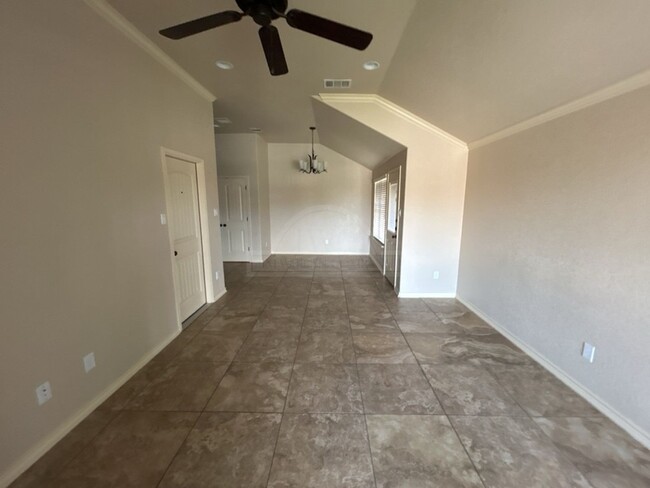 Building Photo - 5504 Settlers Court, Killeen